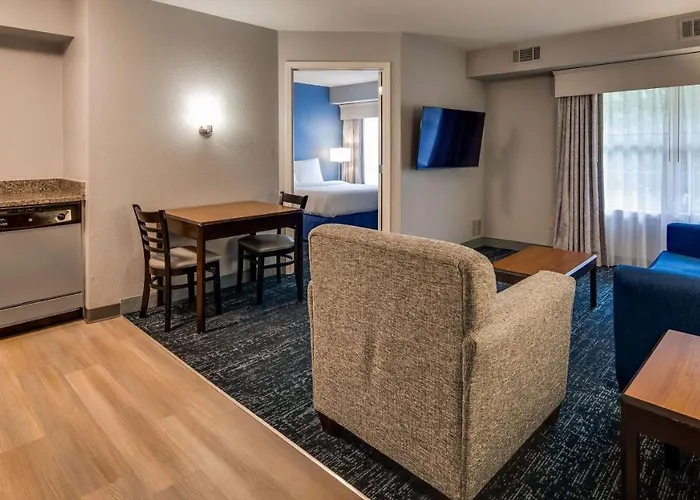 Surestay Studio By Best Western Charlotte Executive Park
